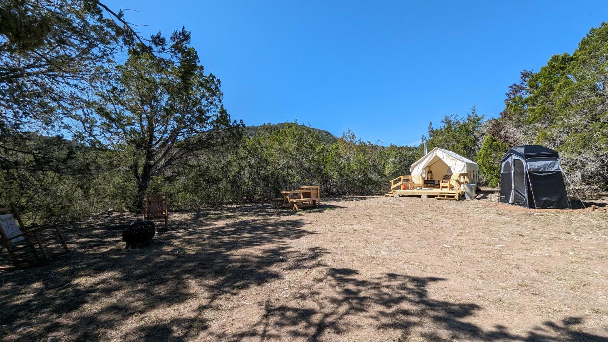 A Peace Of Heaven Cabins And Rv Vanderpool Exterior foto
